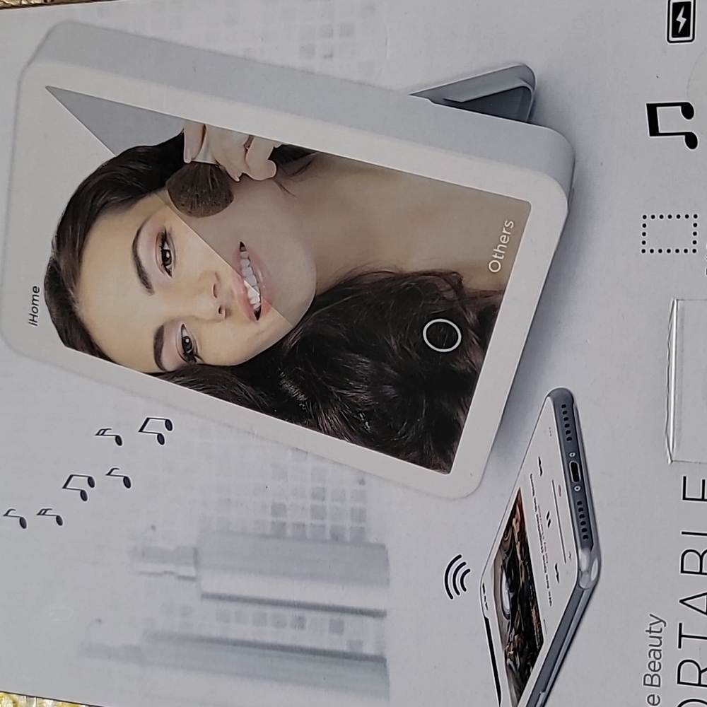 iHome Portable Lighted Vanity Mirror with Bluetooth Speaker
